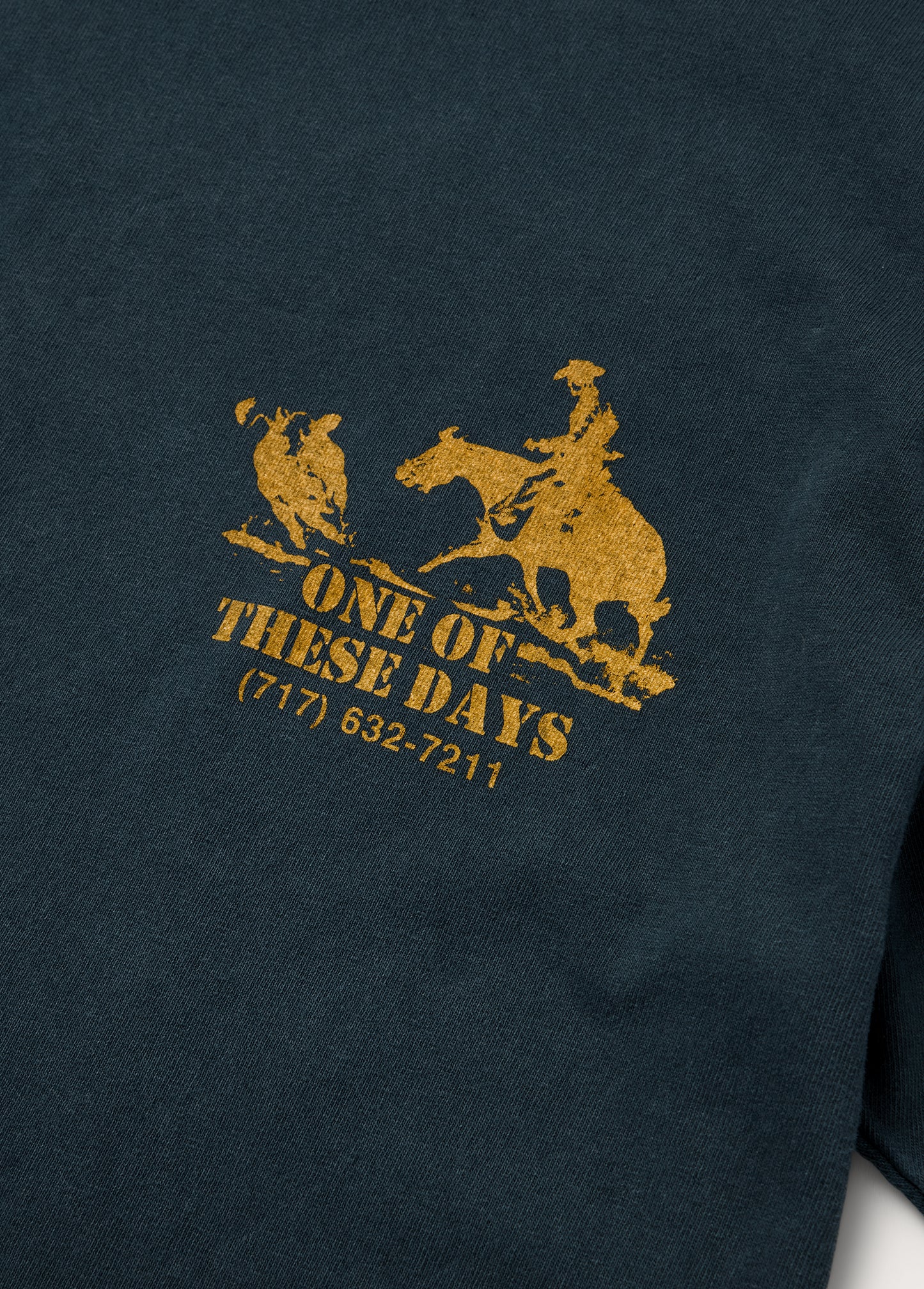 Round Up T-Shirt | Washed Black