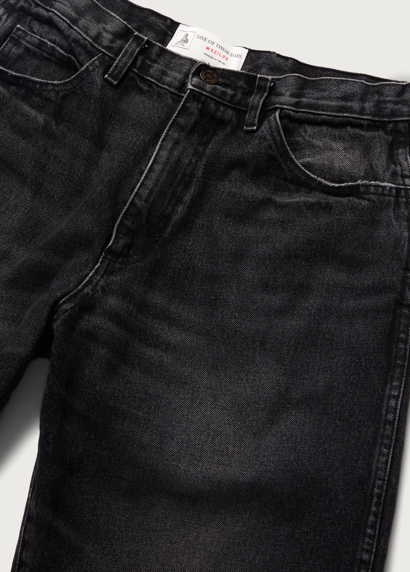 Straight Leg Denim | Black